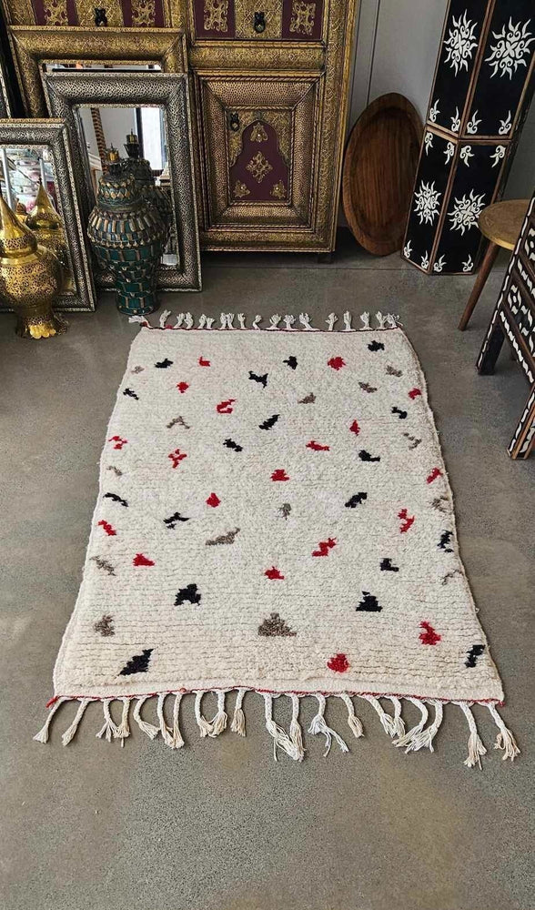 
                      
                        Beni Moroccan Rug
                      
                    